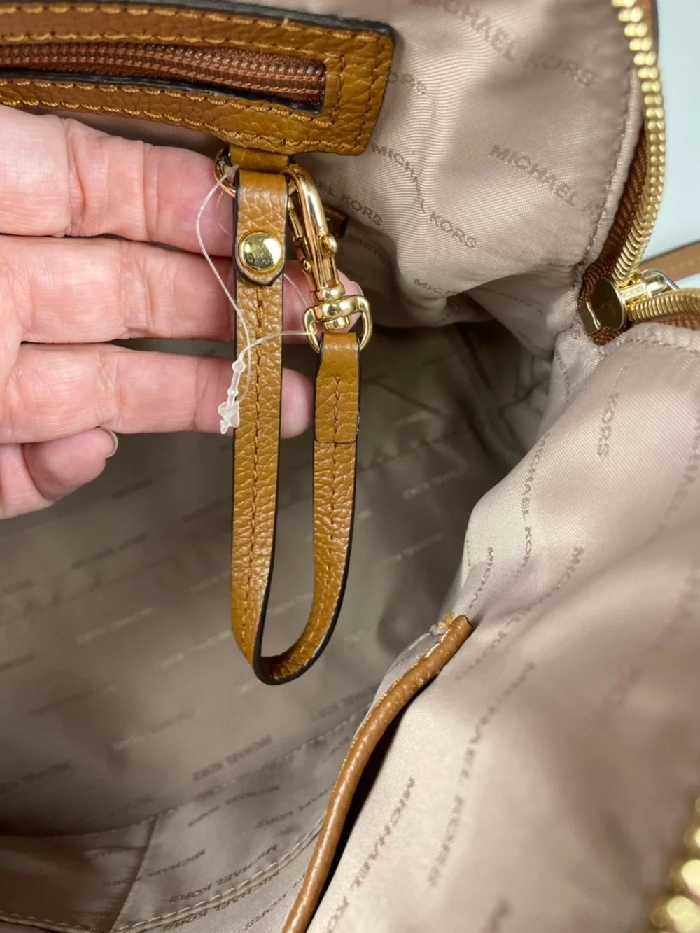 Michael Kors Mercer Medium Dome Satchel Luggage Pebbled Leather Crossbody Bag